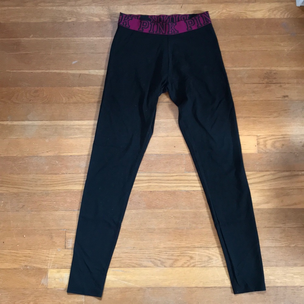 Full length super comfy PINK brand leggings ✨😎